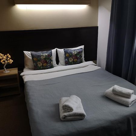 לבוב Orange Hotel מראה חיצוני תמונה
