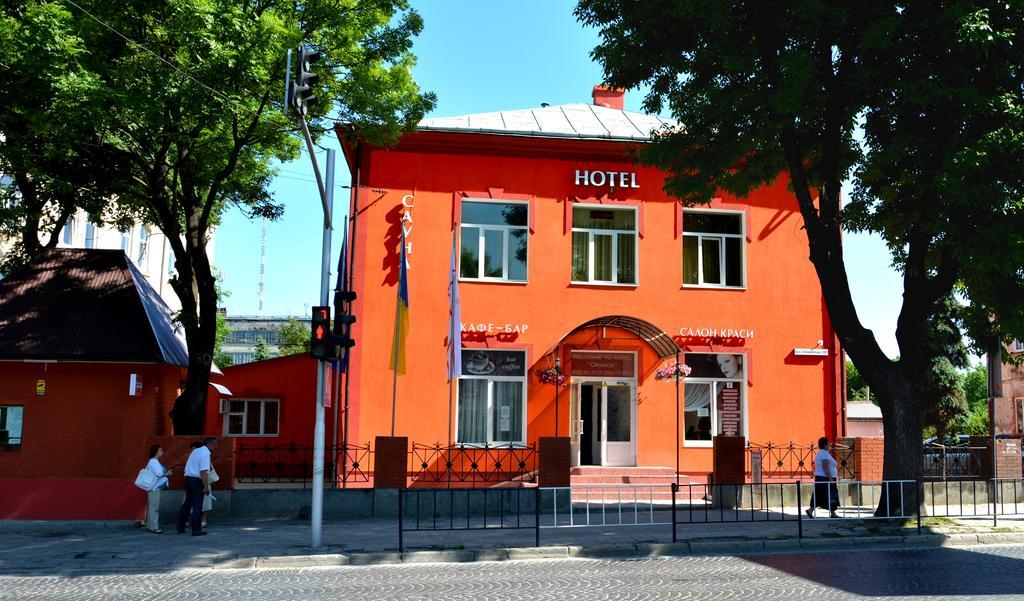 לבוב Orange Hotel מראה חיצוני תמונה