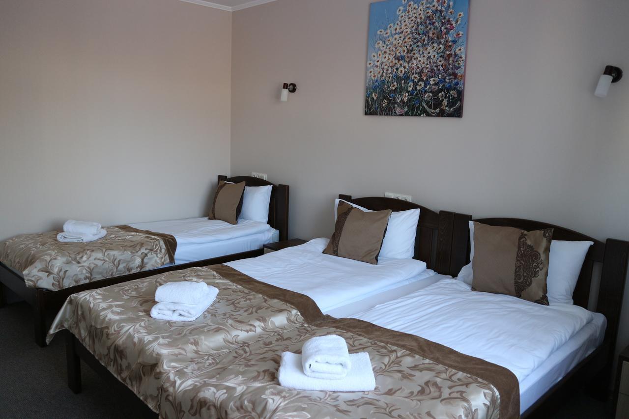 לבוב Orange Hotel מראה חיצוני תמונה